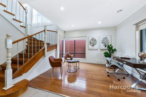 Property photo of 39 Chartwell Crescent Derrimut VIC 3026