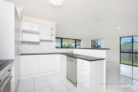 Property photo of 19 Charlton Place Regents Park QLD 4118