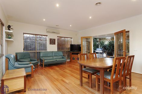 Property photo of 2/198 Civic Parade Altona VIC 3018