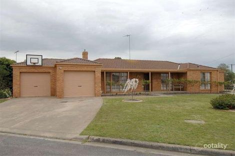 Property photo of 8 Holly Court Delacombe VIC 3356