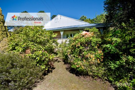 Property photo of 12 Hughes Avenue Lawson NSW 2783