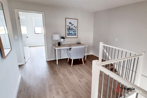 Property photo of 16 Hopwood Glade Quakers Hill NSW 2763