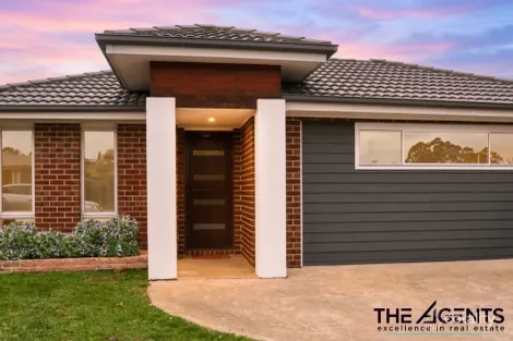 Property photo of 20 Buscombe Crescent Drouin VIC 3818