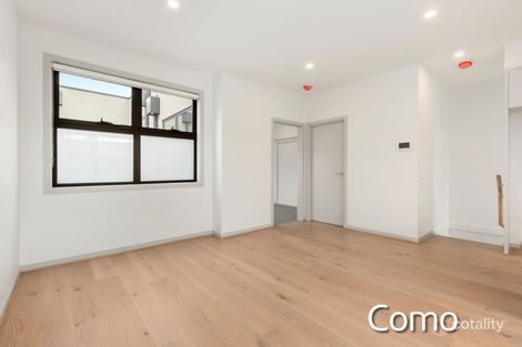 14 Banksia Way, South Morang, VIC 3752