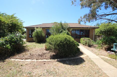 20 Diamantina Cres, Kaleen, ACT 2617