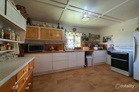 Property photo of 26 Forrest Street Kalpowar QLD 4630