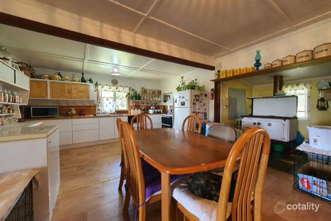 Property photo of 26 Forrest Street Kalpowar QLD 4630