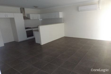 Property photo of 2/25 Morrison Road Woodbridge WA 6056