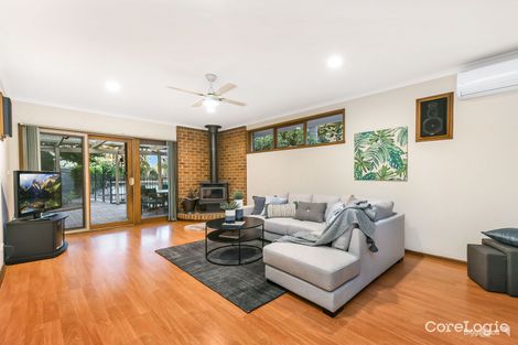 Property photo of 2 Wild Court Endeavour Hills VIC 3802