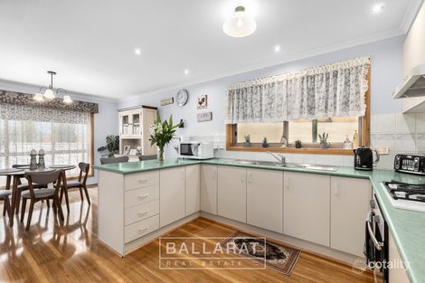 Property photo of 7 Hardy Court Sebastopol VIC 3356