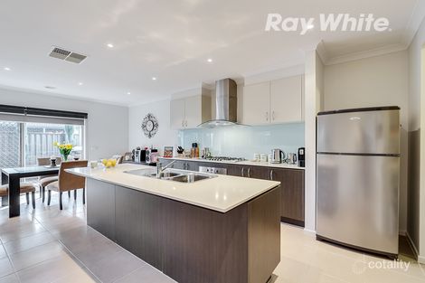 Property photo of 10 Nundroo Crescent Wollert VIC 3750
