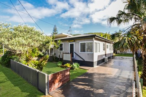 Property photo of 29 Newman Avenue Blueys Beach NSW 2428