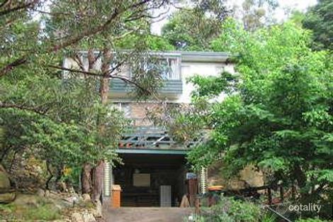 17 Bundanoon Pl, Hornsby Heights, NSW 2077