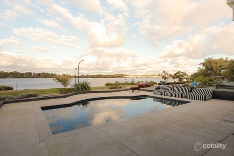 Property photo of 135 The Esplanade Mount Pleasant WA 6153