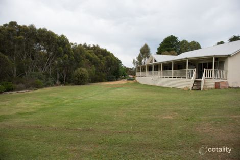 Property photo of 6 Matthews Place Ararat VIC 3377