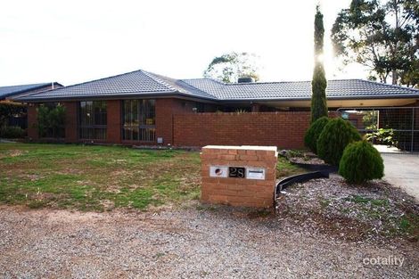 28 Manning Ave, Kurunjang, VIC 3337