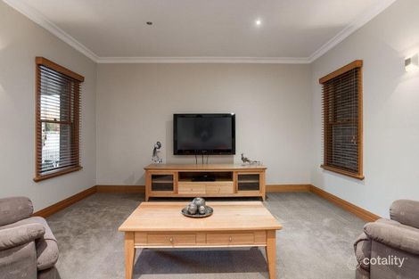 Property photo of 60 Larbert Road Mooroolbark VIC 3138