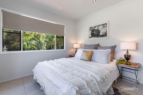 Property photo of 8 Keeleys Road Slade Point QLD 4740