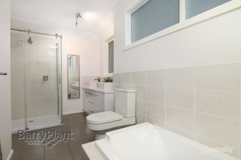 Property photo of 5 Wayne Court Heathmont VIC 3135