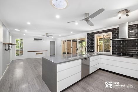 Property photo of 2 Nelson Street Ormiston QLD 4160