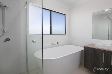 Property photo of 13 Muhammad Street Doolandella QLD 4077