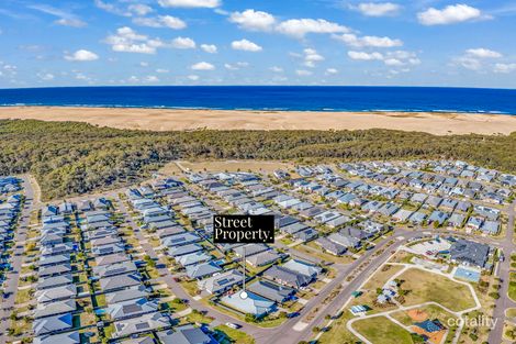 Property photo of 66 Seaside Boulevard Fern Bay NSW 2295