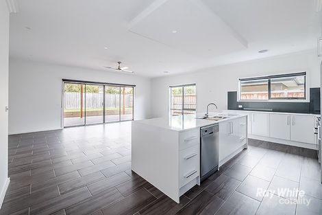 Property photo of 17 Long Street Botanic Ridge VIC 3977