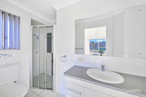 Property photo of 8 Tree Close Thabeban QLD 4670