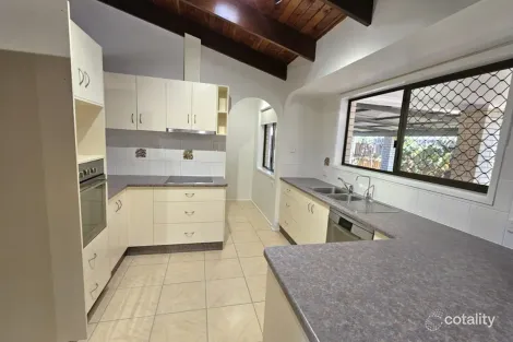 Property photo of 4 Liandra Street Avoca QLD 4670
