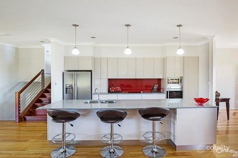 Property photo of 17 Mountview Court Highfields QLD 4352