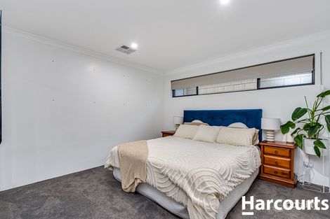 Property photo of 8 Zebra Way Banksia Grove WA 6031