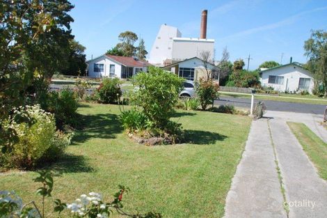 Property photo of 67 Victoria Street Toora VIC 3962