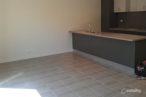 Property photo of 52 Daymar Circuit Craigieburn VIC 3064