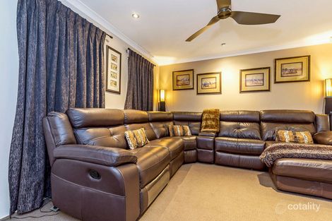 Property photo of 33 Babbler Turn Bennett Springs WA 6063