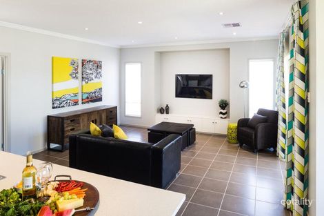 Property photo of 1 Dampier Road Seaford Meadows SA 5169