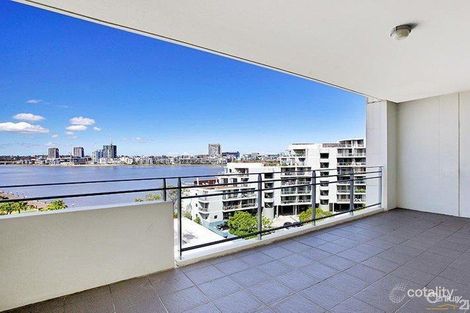 Property photo of 725/25 Bennelong Parkway Wentworth Point NSW 2127
