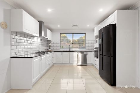 Property photo of 4 Wardle Close Currans Hill NSW 2567