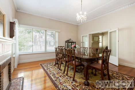 Property photo of 14 Sidwell Avenue St Kilda East VIC 3183