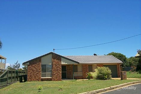 9 Ocean View Pl, Elliott Heads, QLD 4670