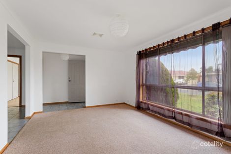 Property photo of 1/27 Roseberry Avenue Keilor Downs VIC 3038