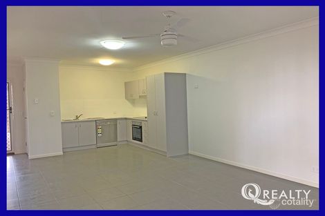 Property photo of 2/54 Stringybark Street Regents Park QLD 4118