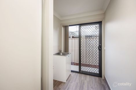 Property photo of 4 Derrick Street Wodonga VIC 3690