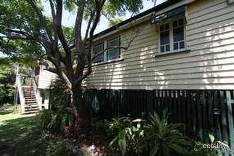 Property photo of 12 Grattan Terrace Wynnum QLD 4178