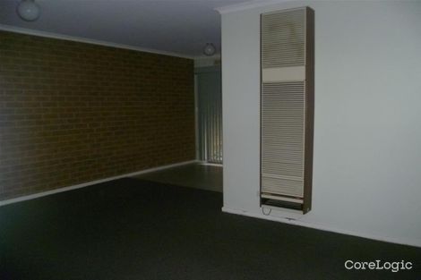 Property photo of 28/17 Lauraville Avenue Werribee VIC 3030