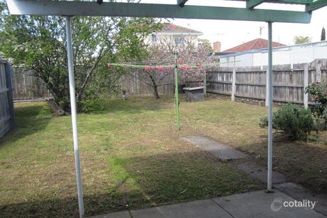 Property photo of 15 Winona Grove Pascoe Vale South VIC 3044