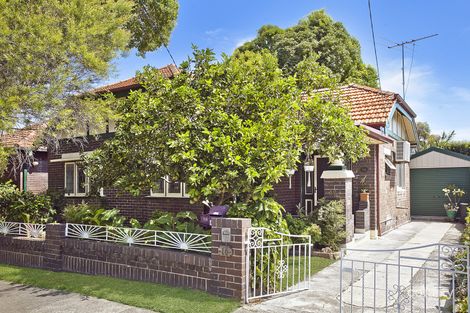 16 Jarvie Ave, Petersham, NSW 2049