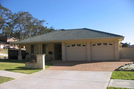 9 Kyliebar St, Wadalba, NSW 2259