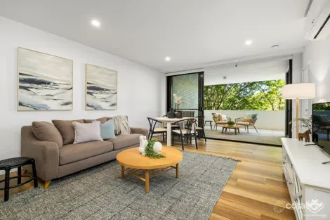 Property photo of 10 Curwen Terrace Chermside QLD 4032