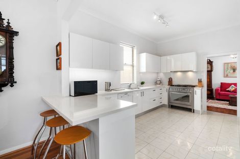 Property photo of 33 Gilgandra Road North Bondi NSW 2026