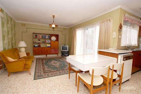 Property photo of 19 Excalibur Avenue Glen Waverley VIC 3150